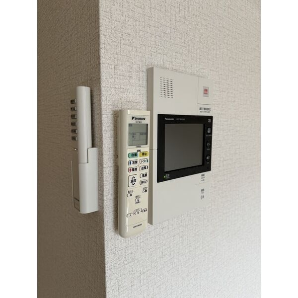 ラシーヌ宿院の設備|ラシーヌ宿院　モニター付きインターホン