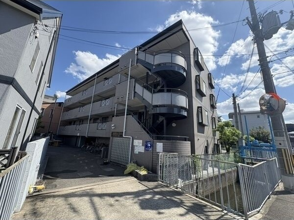 センチュリー摂津
