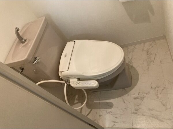 センチュリー摂津のトイレ