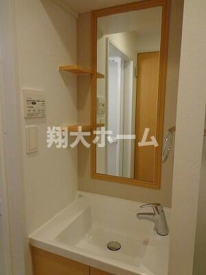 カーサラスク目白台の洗面所