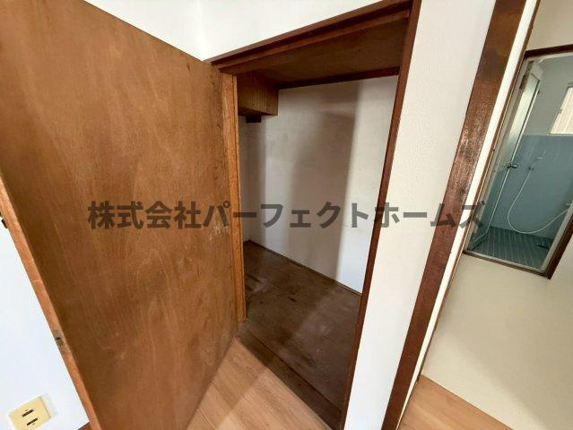 招提中町1丁目戸建　賃貸の収納|小物を収納するのに便利です