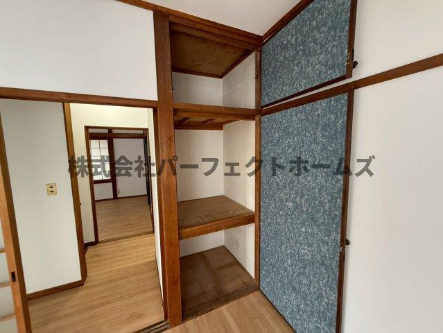 招提中町1丁目戸建　賃貸の収納|収納豊富です