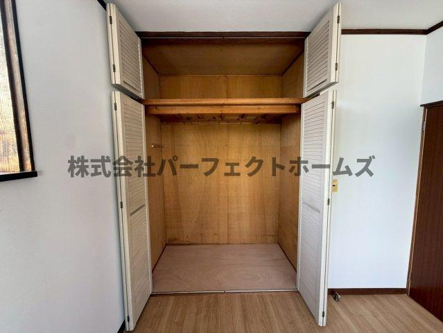 招提中町1丁目戸建　賃貸の収納|小物を収納するのに便利です