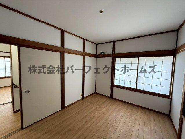 招提中町1丁目戸建　賃貸の洋室|個人の部屋や寝室として使える洋室です