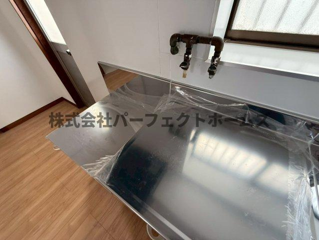 招提中町1丁目戸建　賃貸のキッチン|お料理しやすいキッチンです