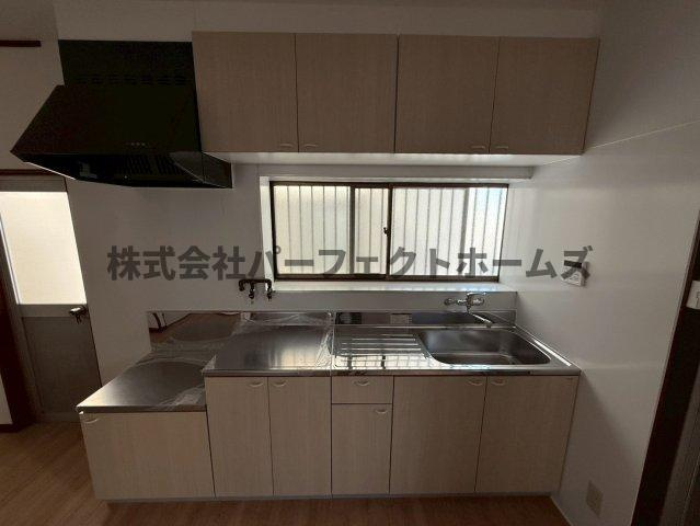 招提中町1丁目戸建　賃貸のキッチン|コンパクトなキッチンで掃除もラクラク