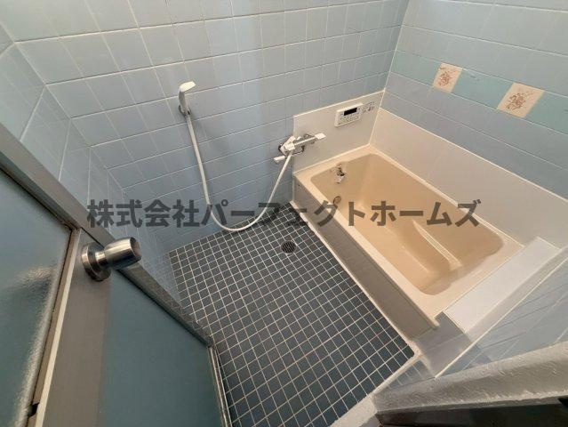招提中町1丁目戸建　賃貸の浴室|ゆったり過ごせるお風呂です