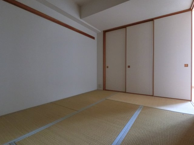 サンクタス千葉シーサイドアベニューの和室