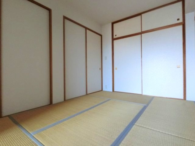 サンクタス千葉シーサイドアベニューの和室
