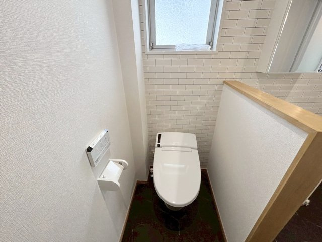 舞子台1丁目 中古戸建のトイレ