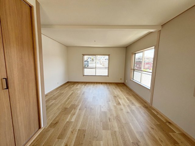 舞子台1丁目 中古戸建の洋室