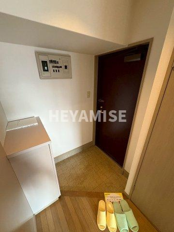 グランピアマンション長崎の玄関|※別号室の参考画像です※現況を優先します