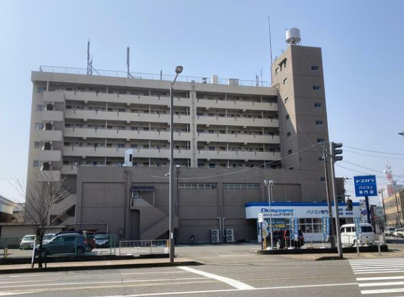 京福日之出マンションの外観
