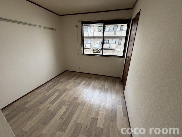パインハイム　Ａの洋室