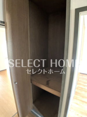  | ロイヤルハウス上地