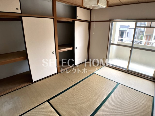  | ロイヤルハウス上地