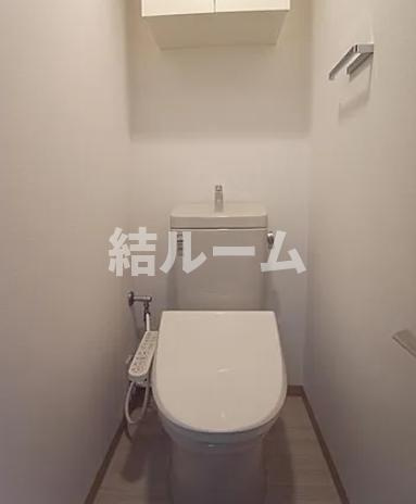 豊島区南大塚３丁目の賃貸マンションのトイレ