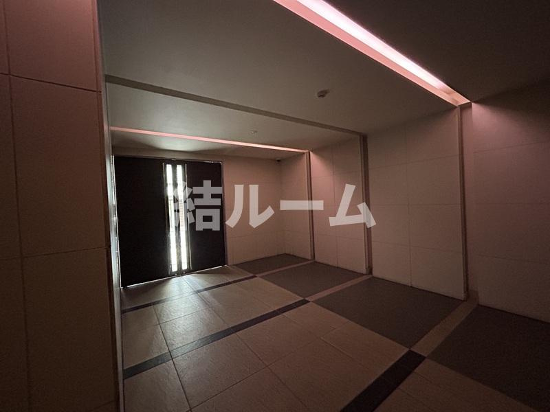 豊島区南大塚３丁目の賃貸マンションのロビー