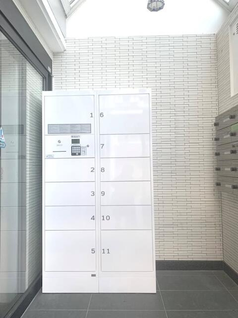 宅配ボックス