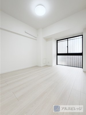 アルブル朝霞の洋室|広々とした洋室です