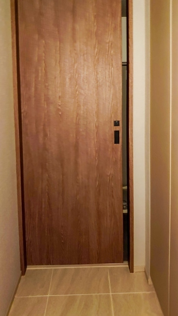 ロイヤルパークス品川の玄関|※写真は同タイプ住戸です。
