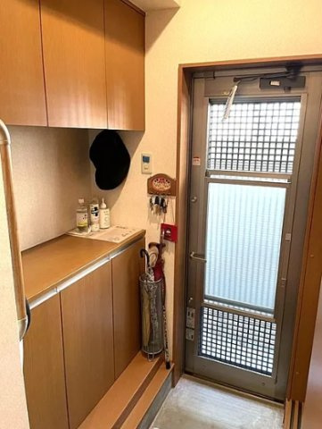 和歌山市弘西の玄関