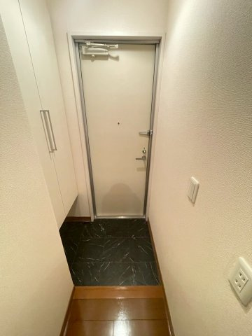 【玄関】