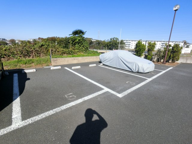 【駐車場】
