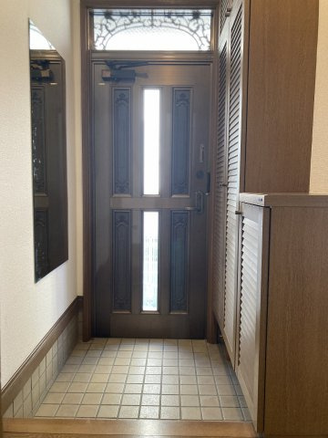 品川区西中延２丁目の一戸建ての玄関