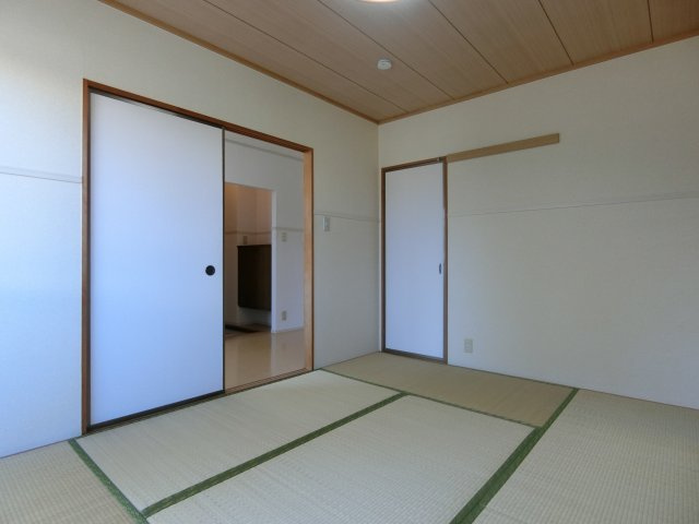 エアフォルクC棟の洋室|イメージ105号室の写真(実際は洋室です)