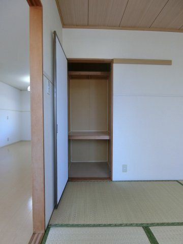 エアフォルクC棟の収納|イメージ105号室の写真