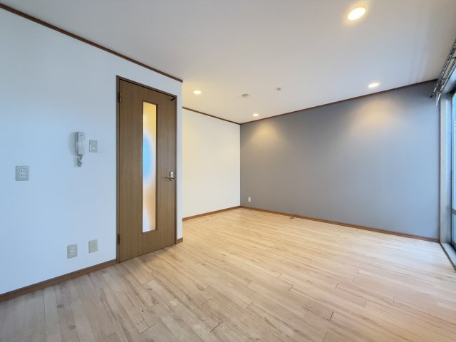 シャトープラムの居間・リビング