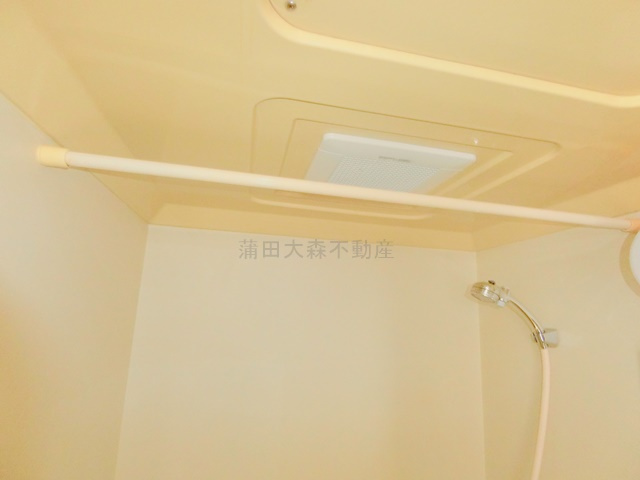 菱和パレス平和島の浴室