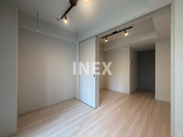横浜市神奈川区子安通２丁目の賃貸マンションの居間・リビング