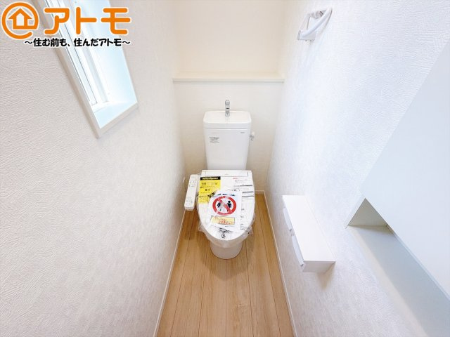 【トイレ】 | 駿河区西島第9　新築戸建　2号棟 | 毎日使うトイレだからこそ機能性を重視したいですよね！温水洗浄便座で快適な時間をお過ごしください♪