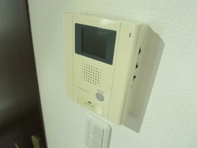 【セキュリティ】 | 中野nin's core | モニター付きインターホンで防犯面も安心です！