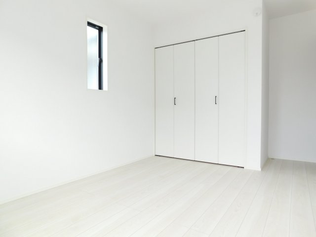 名古屋市中川区大当郎１丁目の新築一戸建の洋室|◇２階洋室◇　　南面で明るい洋室６．５帖　全居室収納完備♪