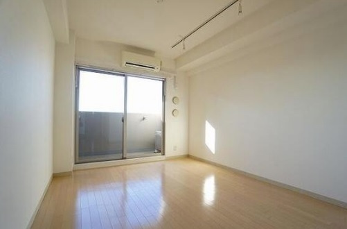 大阪市中央区農人橋１丁目の賃貸マンションの居間・リビング