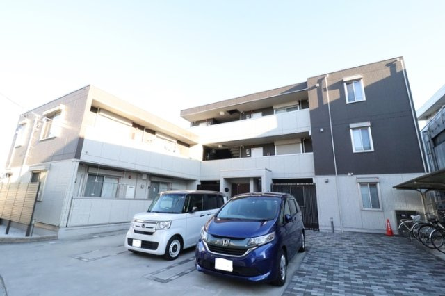 セレニティーステージの外観