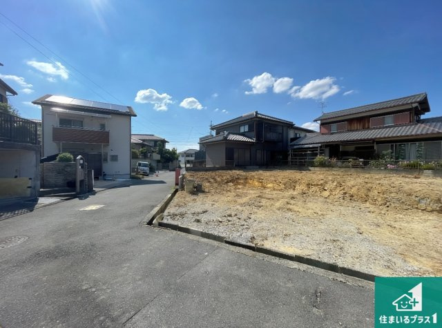 ★29(土)30(日)現地見学可能！★栗東市小野　限定1邸の前面道路含む現地写真|周辺は落ち着いた街並みの住宅地！子育てがしやすい住環境です！まだ未完成ですが、現地でしかわからない事もございます。是非一度ご覧ください。