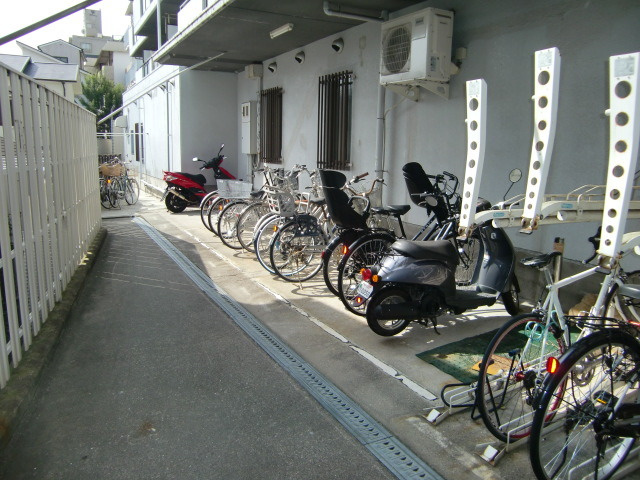 モンテメール六甲のその他共用部分|駐輪場
