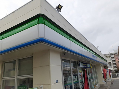 【周辺】 | キュービックスター | ファミリーマート真嘉比中央店まで96m