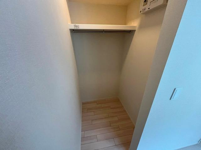 仮）原町２丁目新築アパートの収納|ウォークインクローゼット（イメージ）