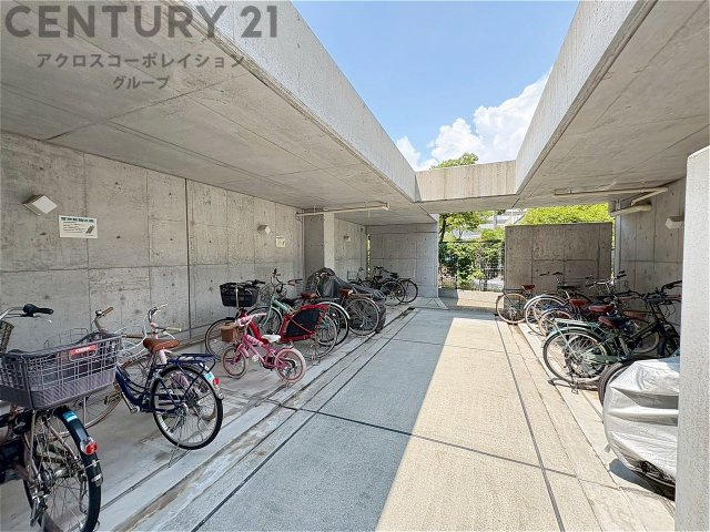当日見学可能ですので、見学希望の際はお気軽にお問い合わせください。ネットからの見学予約も便利です♪