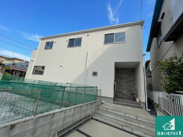 ★12(土)13(日)現地見学可能！★京田辺市薪水取　第1期　ラスト1邸の外観|お客様に長く安心して住んでいだだける事にこだわった家づくり！住んでからのアフターサービスにもしっかりと取り組んでいます！