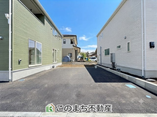 CRADLEGARDEN高根沢町中阿久津第1の駐車場|カースペースは並列2台分ございます！