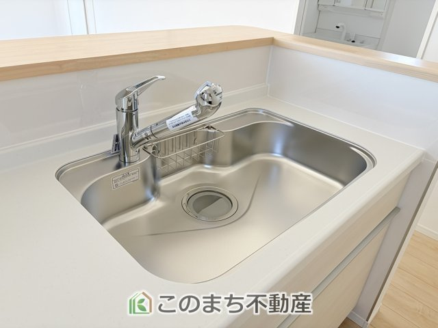CRADLEGARDEN高根沢町中阿久津第1のキッチン|広いシンク用意しています。