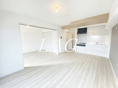 【居間・リビング】 | U COURT 西新井 | 洋室のお部屋です。