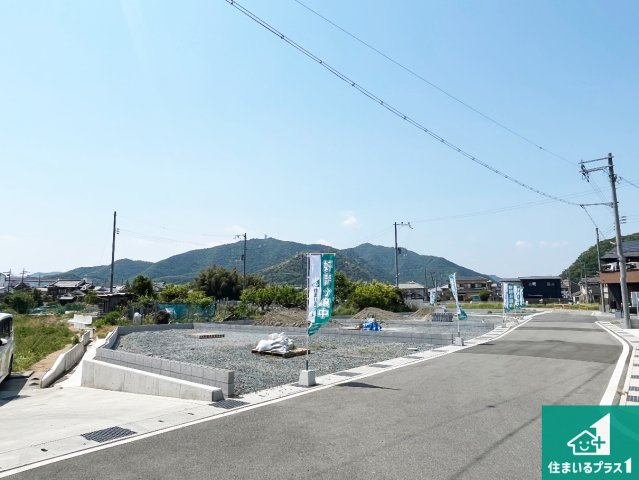 たつの市龍野町中村　第7期　新築一戸建ての外観|周辺は落ち着いた街並みの住宅地！子育てがしやすい住環境です！まだ未完成ですが、現地でしかわからない事もございます。是非一度ご覧ください。