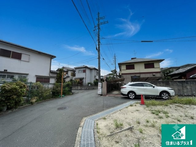 京田辺市薪水取　第1期　新築一戸建ての前面道路含む現地写真|現在建築中！落ち着いた街並みで新生活を始めることが出来そう！周辺の物件も併せてご紹介させて頂きます！
